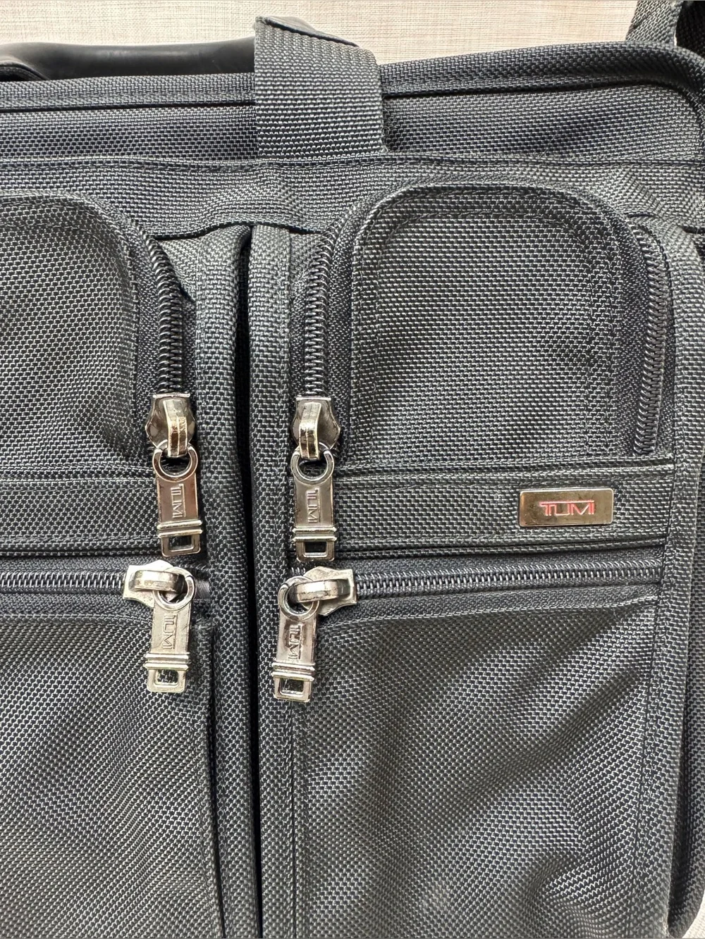 TUMI Alpha Black Ballistic expandable Laptop Business Briefcase 26041D4 EUC $595